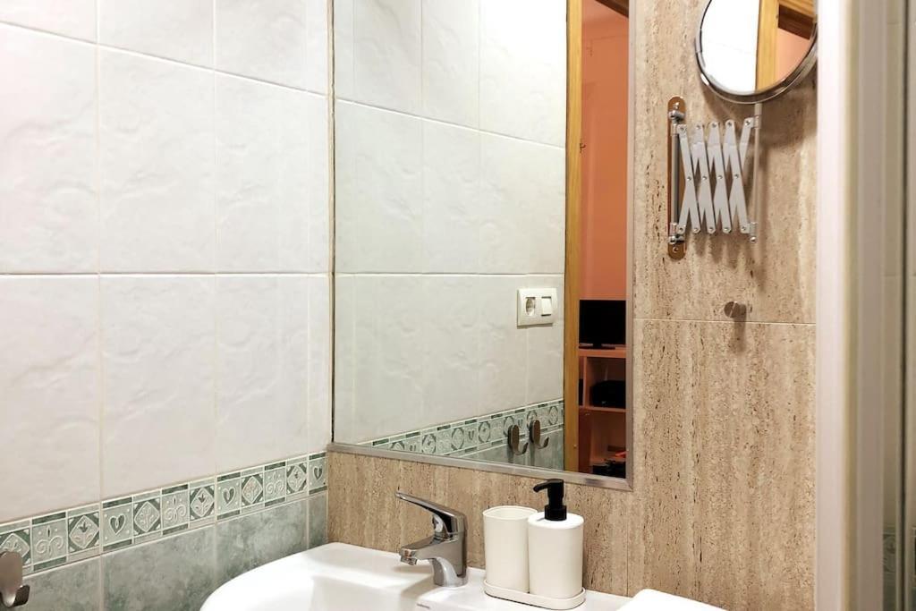 Apartamento Zacatin Centro Apartment Granada Ngoại thất bức ảnh
